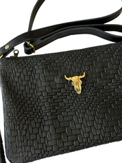 Cartera Toro bronce, cuero estampado trenzado negro