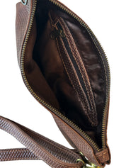 Cartera Toro bronce cuero estampado trenzado cafe