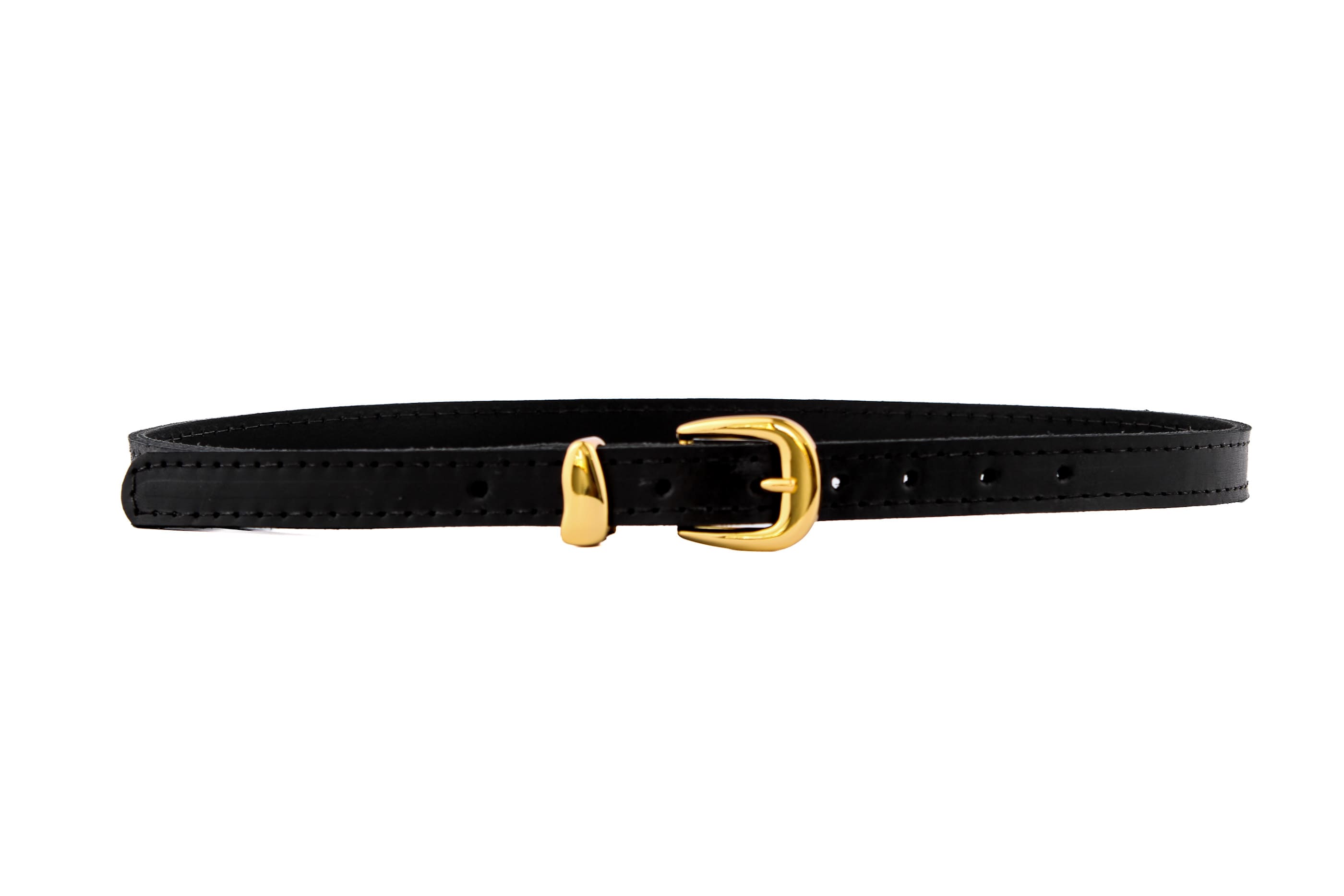 cinturon-negro-cuero-hebilla-dorada-kairi-heme-2.jpg